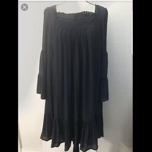 3/4  Bell sleeve shift dress